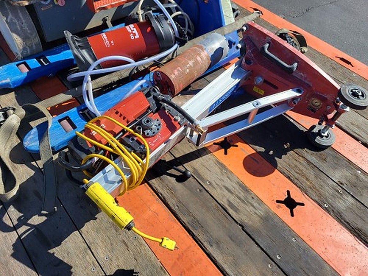 HILTI DD-250 photo 3