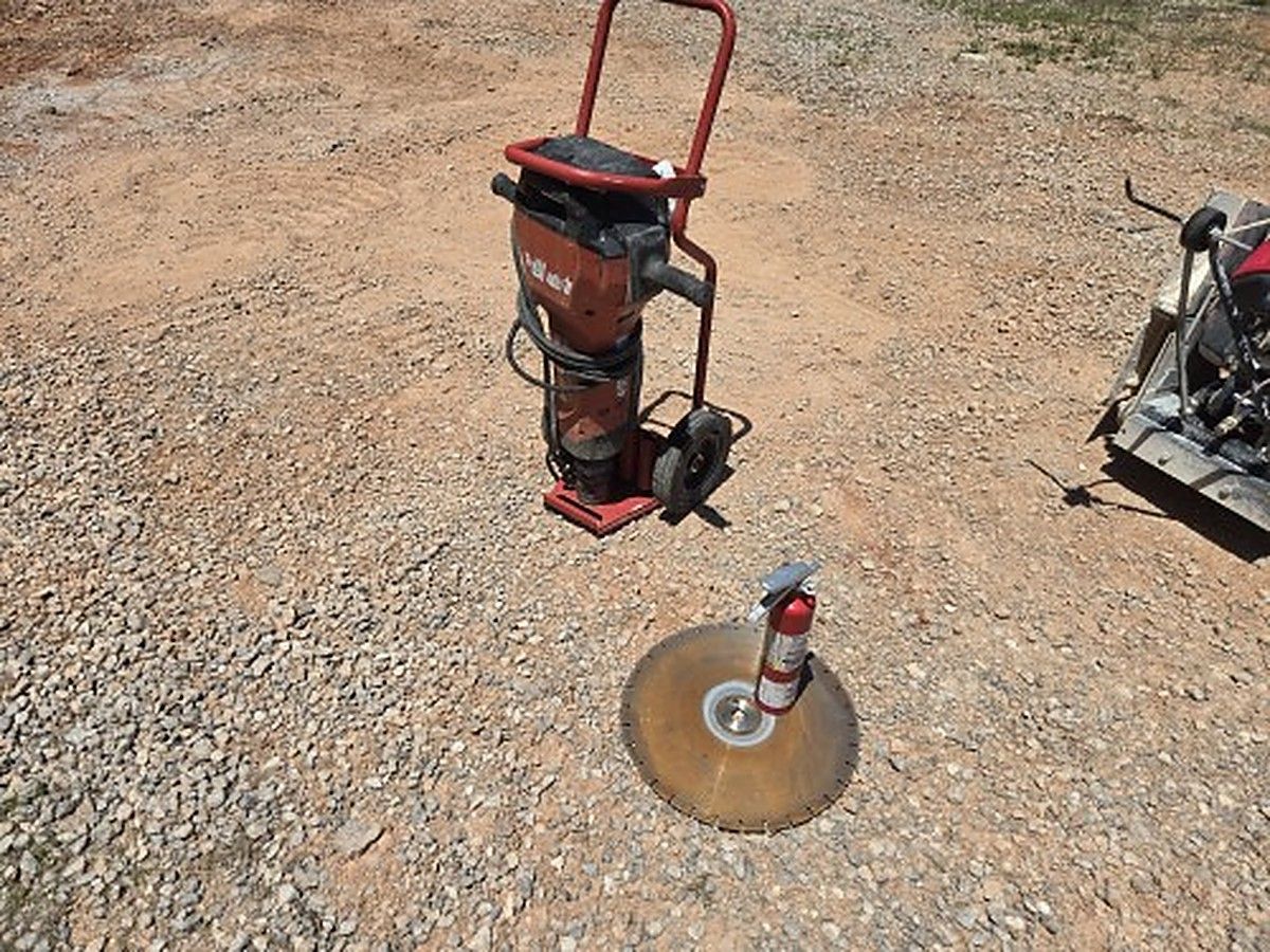 HILTI TE 3000-AVR photo 3