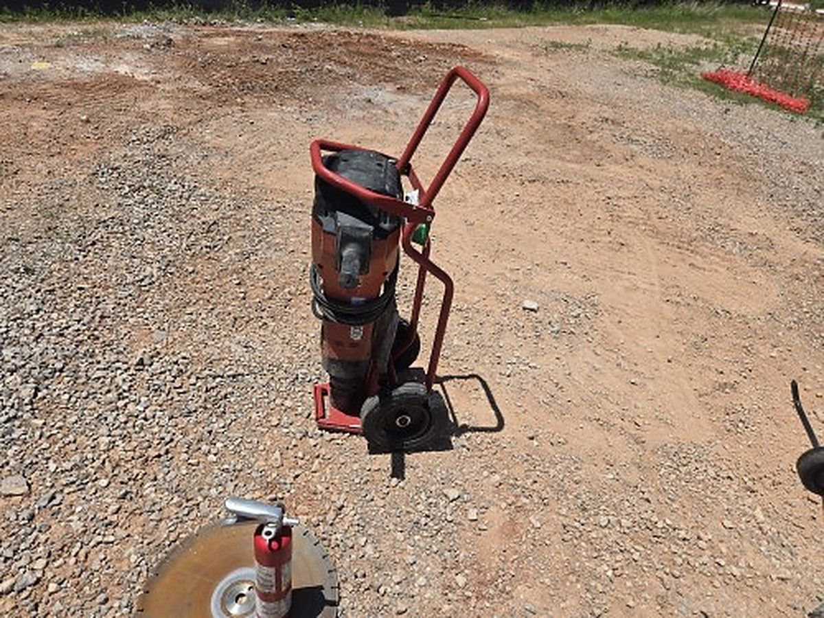 HILTI TE 3000-AVR photo 4