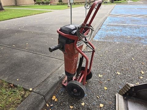 2022 HILTI TE 3000-AVR Demo Hammer 60# Electric