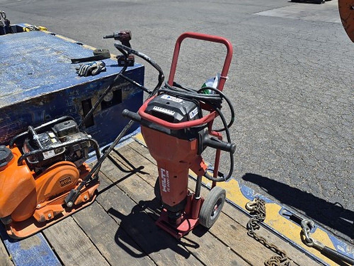 HILTI TE 3000-AVR photo 3