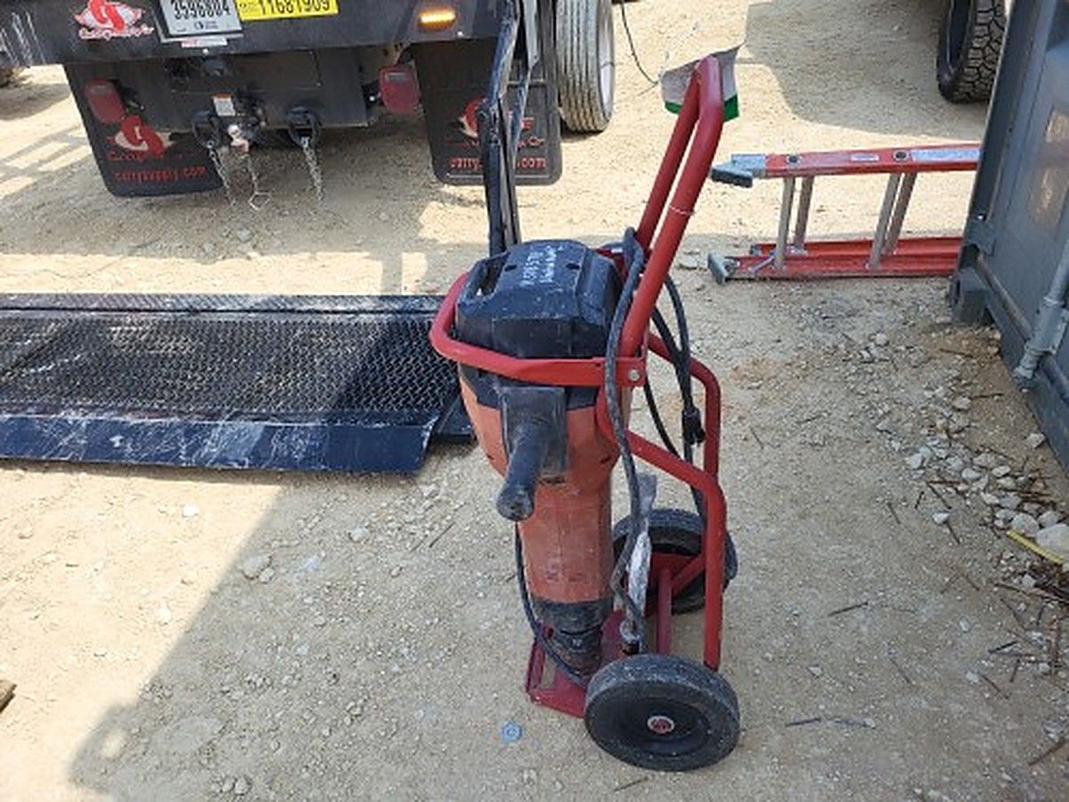 HILTI TE 3000-AVR photo 3