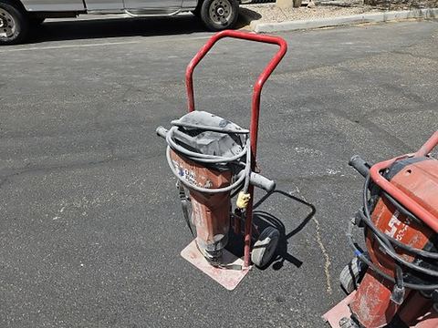 2022 HILTI TE 3000-AVR Demo Hammer 60# Electric