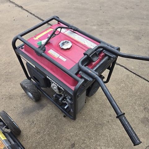 2022 HONDA EB6500X1AN Generator 6.5-6.9 Kw
