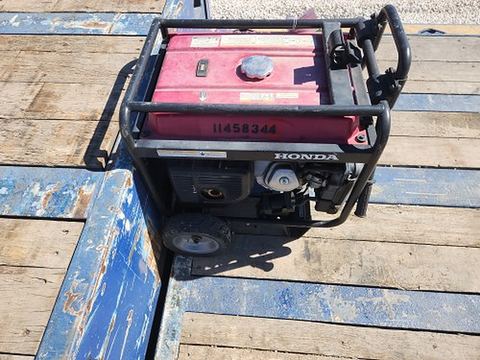 2022 HONDA EM6500SXK2AN Generator 6.5-6.9 Kw