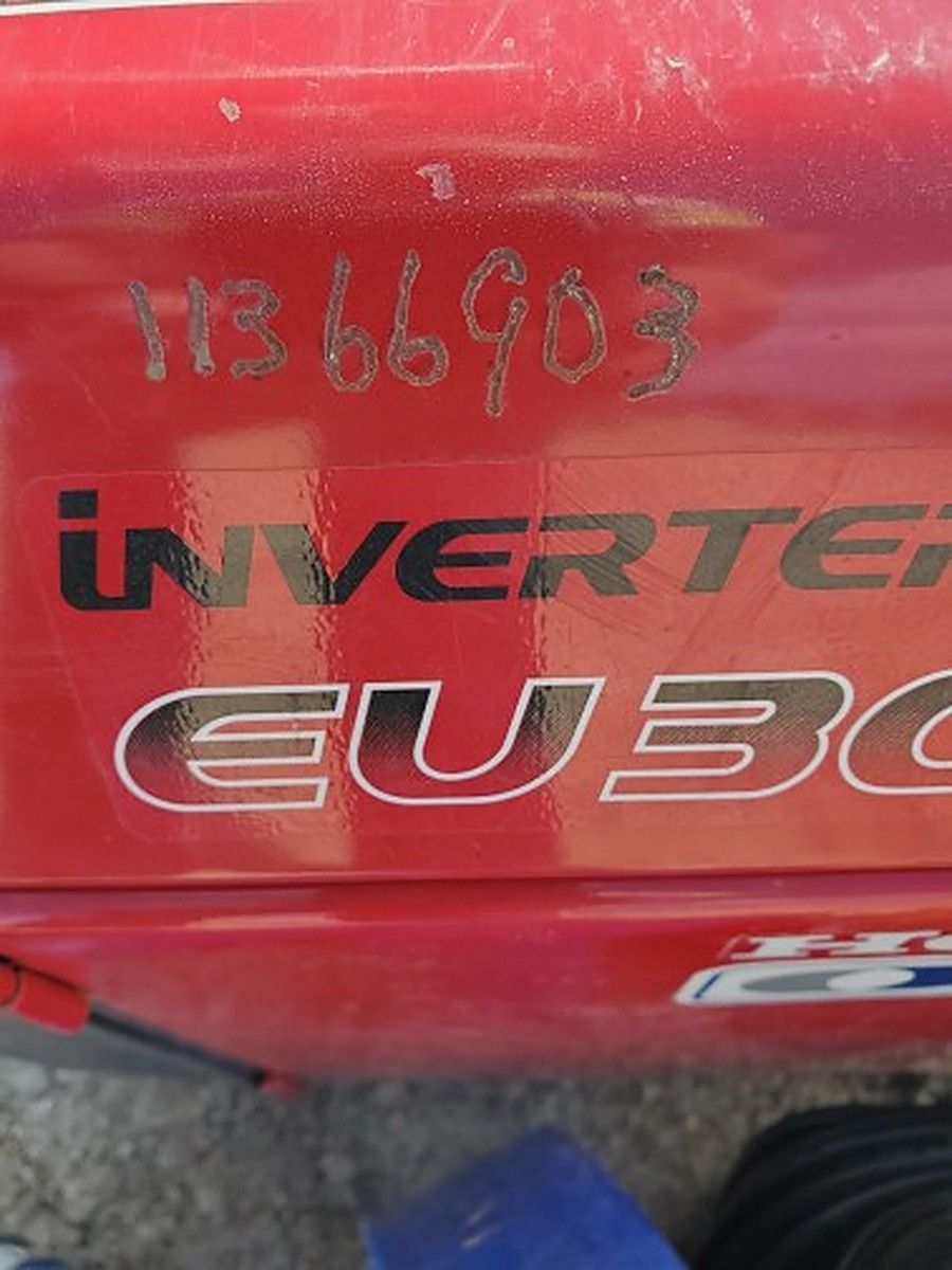 HONDA EU3000IS1AN photo 3