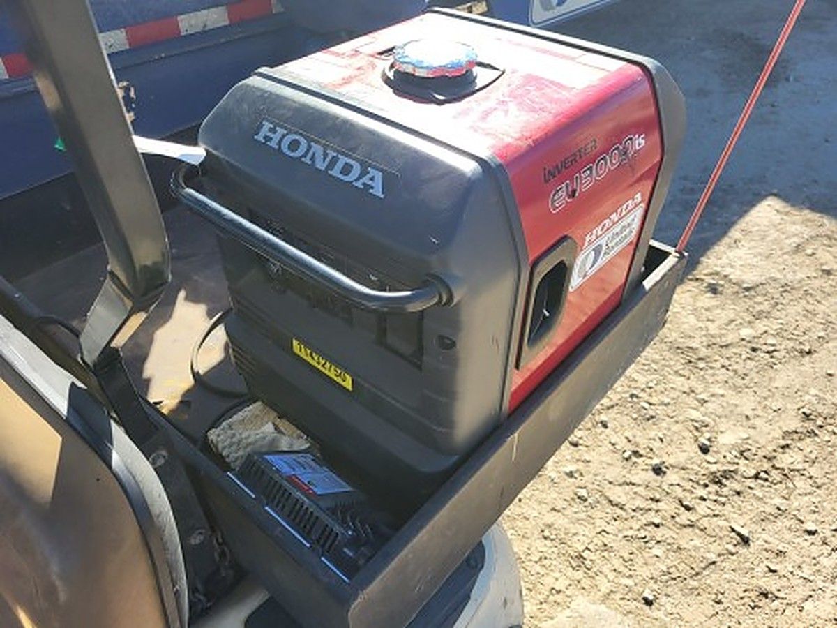 HONDA EU3000IS1AN photo 3