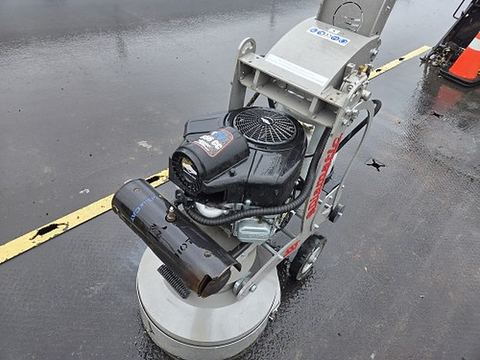 2022 HUSQVARNA BMG-555-P Concrete Grinder 3 Head Propane 20-22"