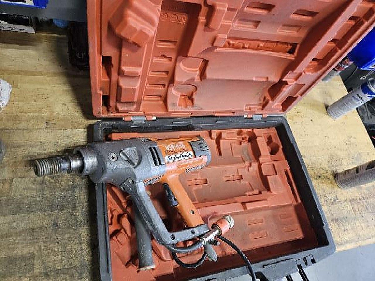 HUSQVARNA DM-230 photo 3