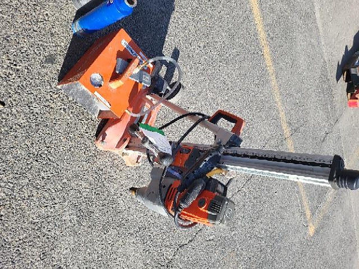 HUSQVARNA DMS240 photo 2