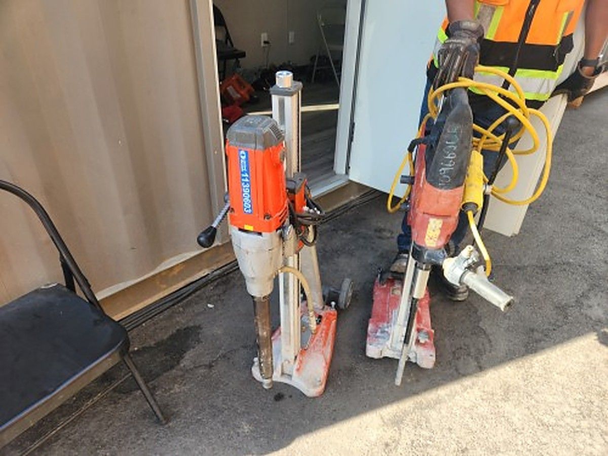HUSQVARNA DMS240 photo 2
