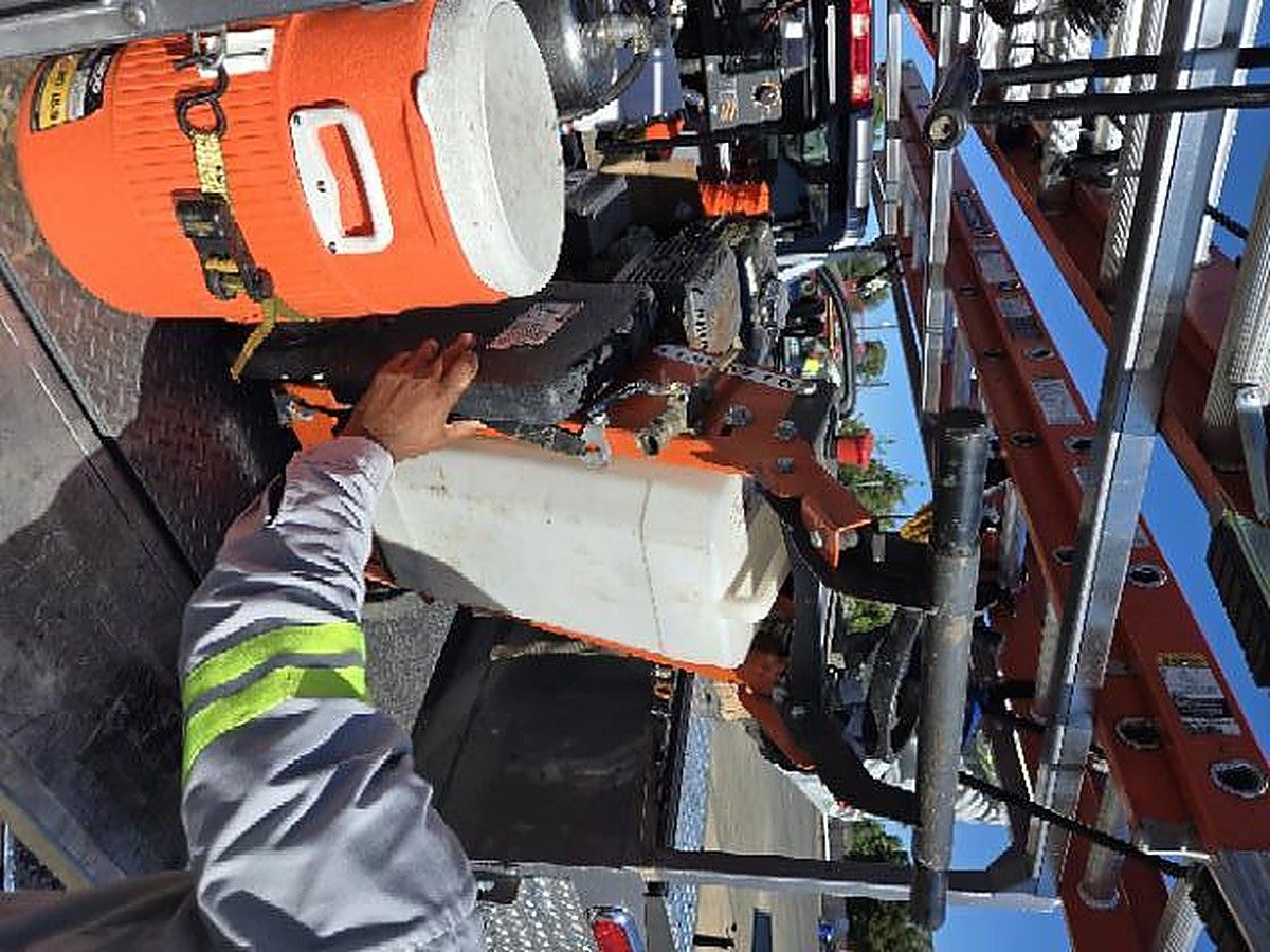 HUSQVARNA FS400 photo 4
