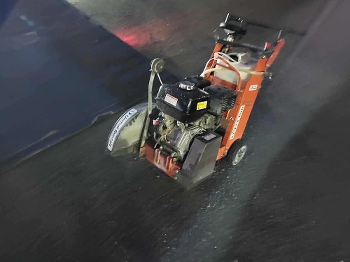 HUSQVARNA FS400 photo 2