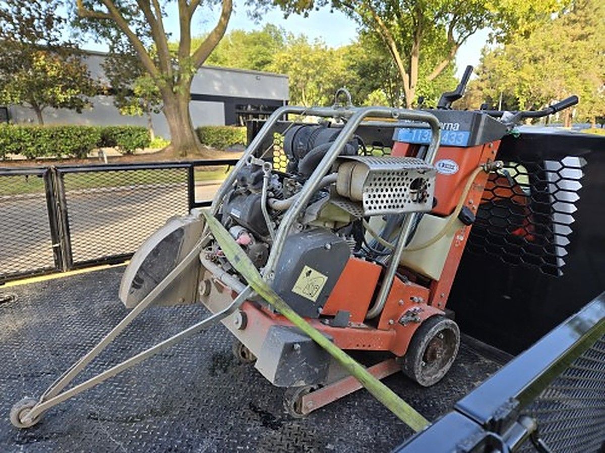 HUSQVARNA FS520 photo 2
