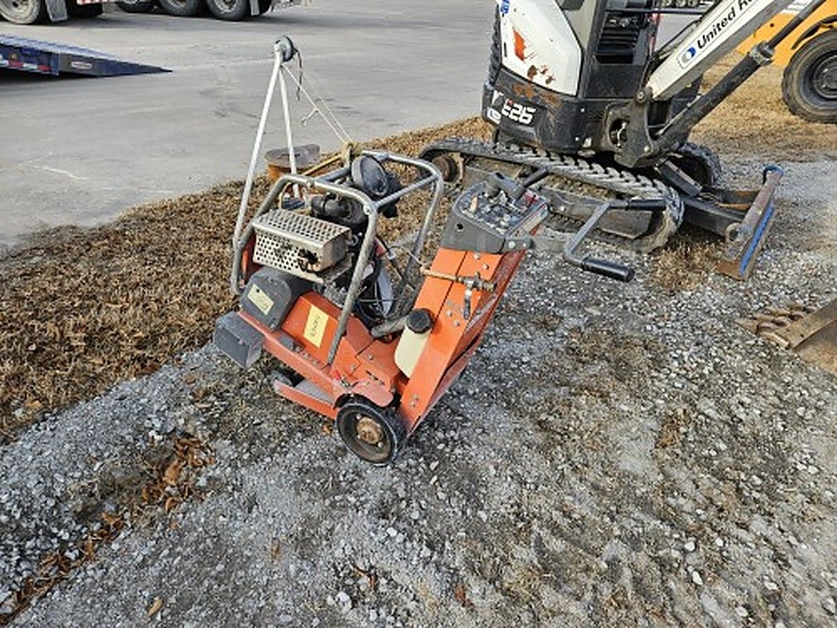 HUSQVARNA FS520 photo 2