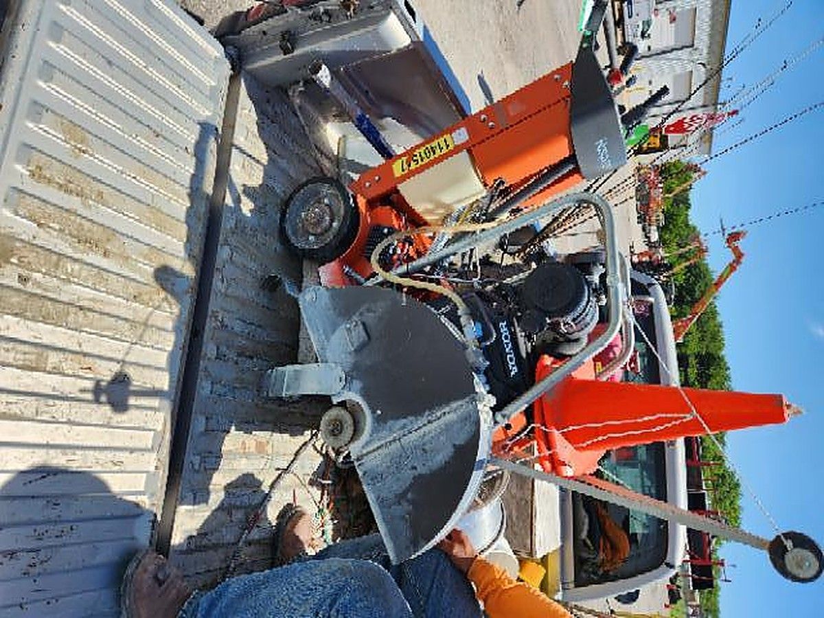 HUSQVARNA FS524 photo 2