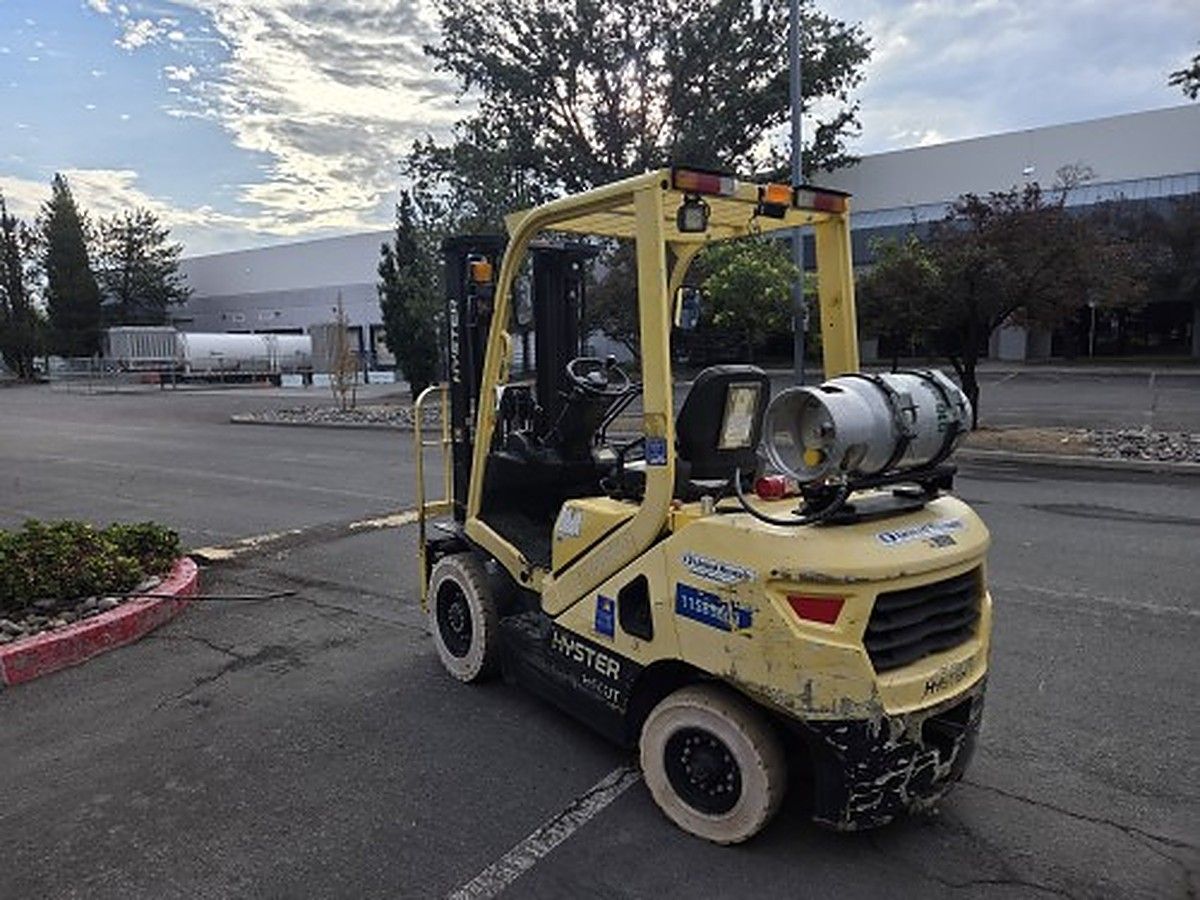 2022 HYSTER H50UT for sale in Las Vegas, NV