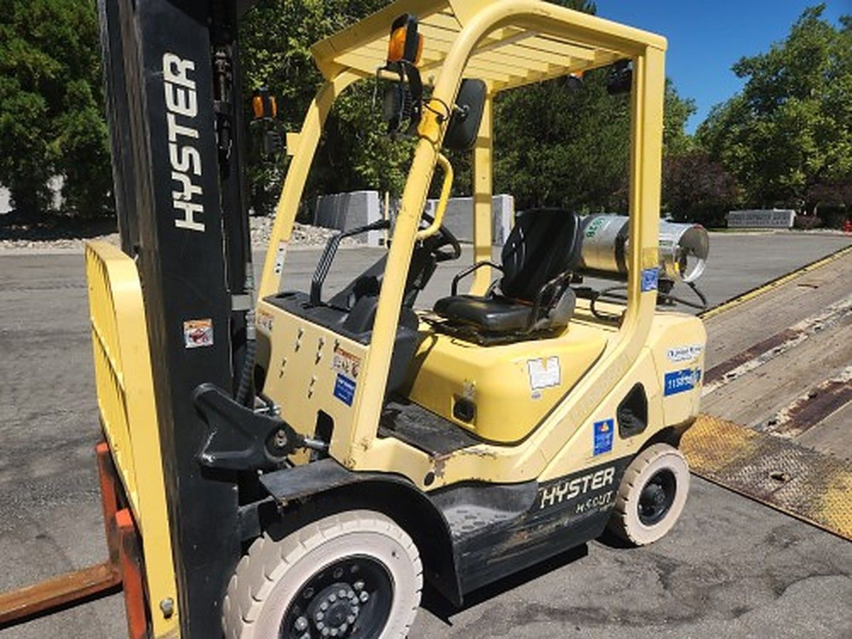 HYSTER H50UT photo 11