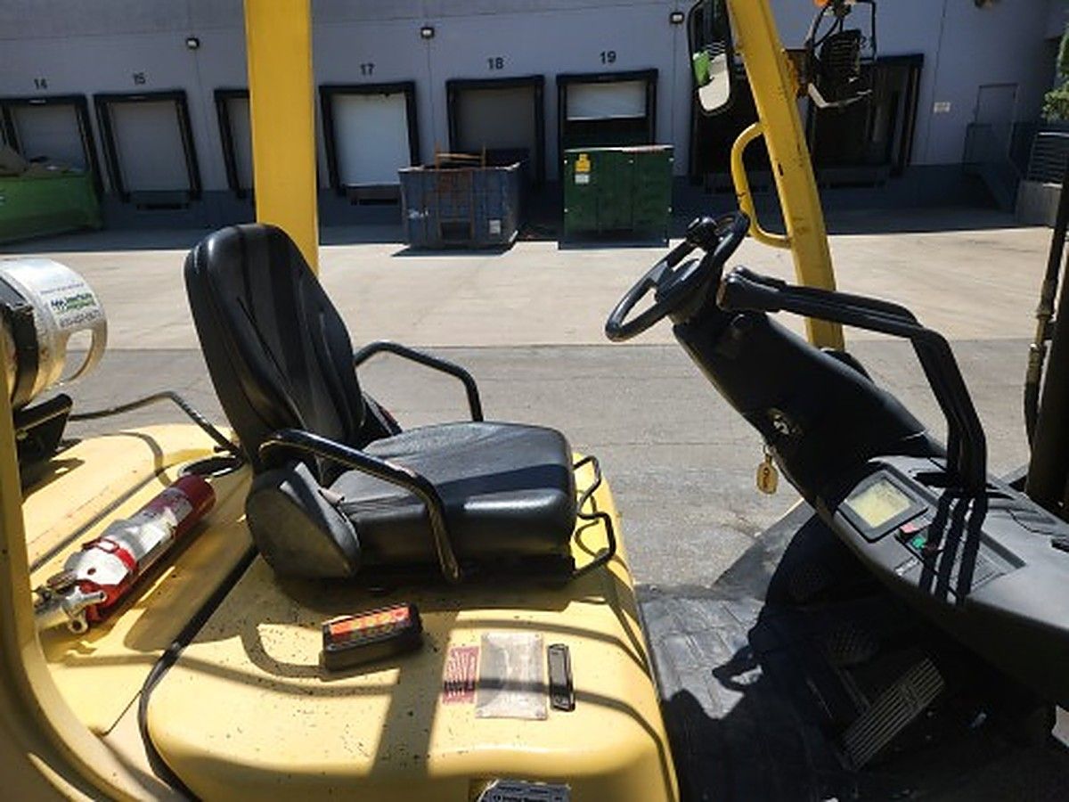 HYSTER H50UT photo 12