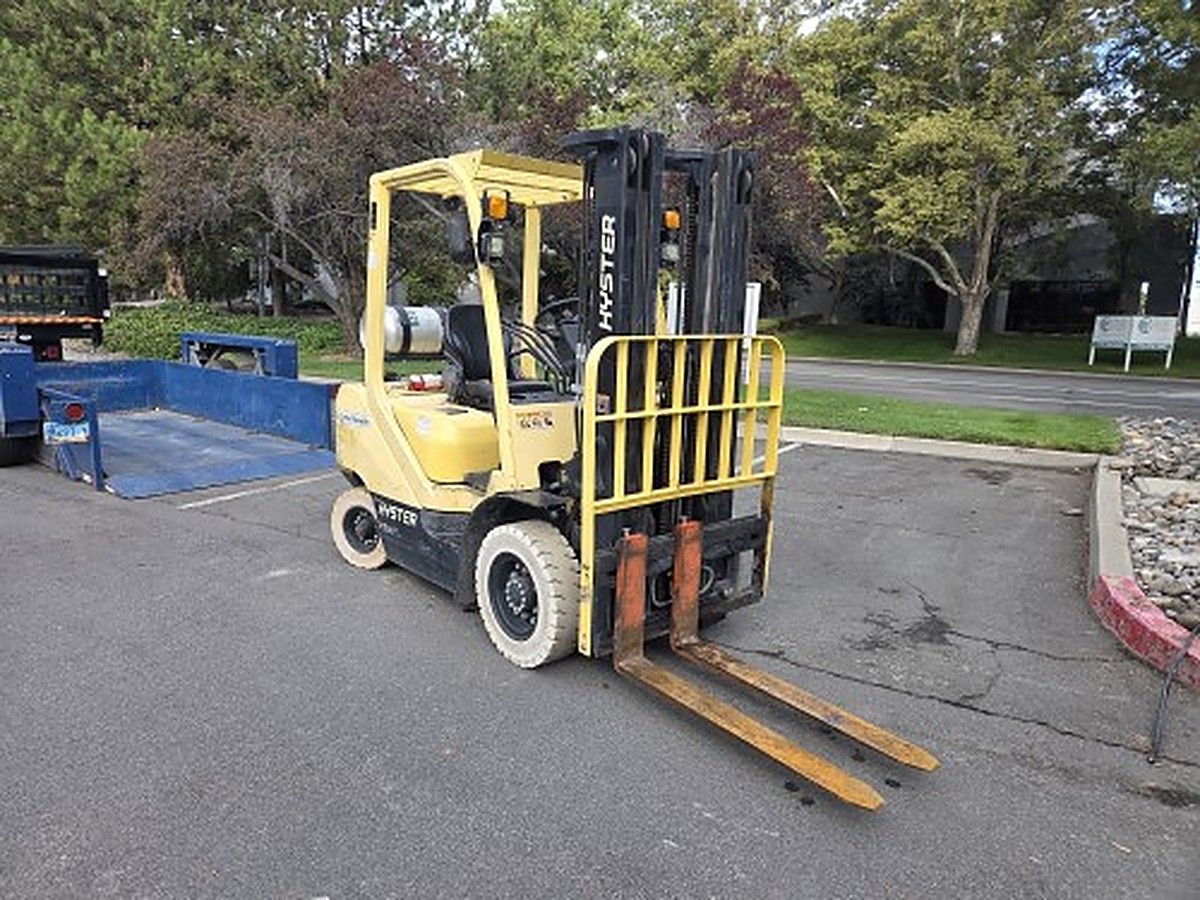 HYSTER H50UT photo 8
