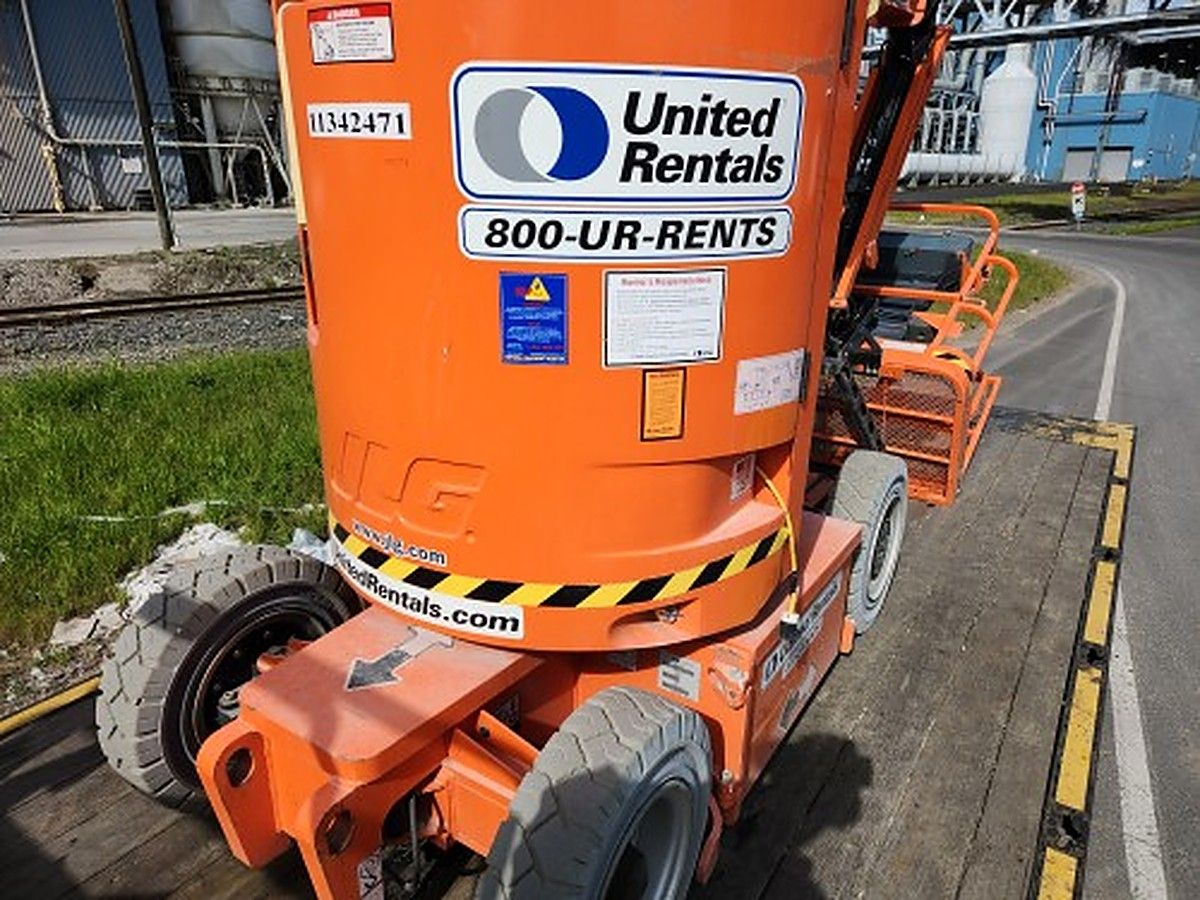 JLG E300AJP photo 6