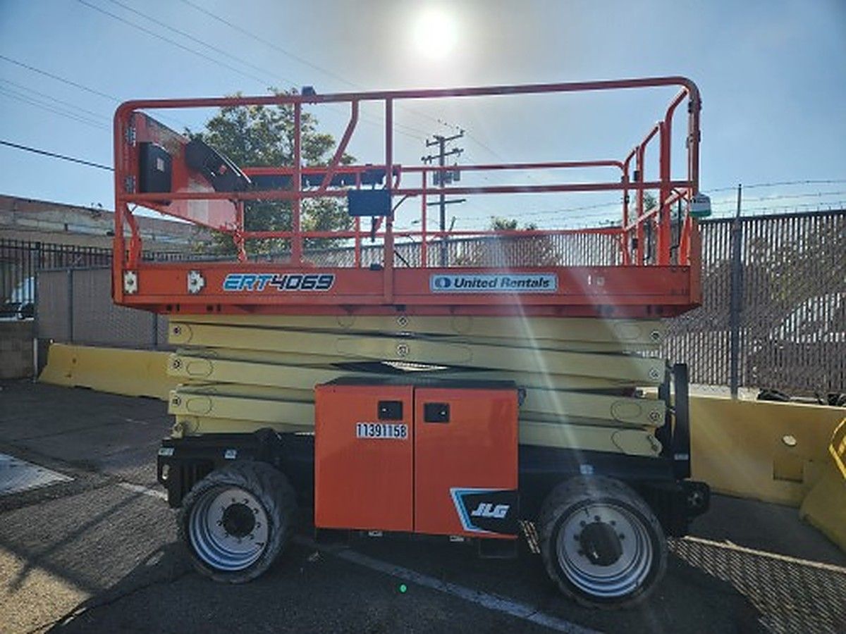 JLG ERT4069 photo 6