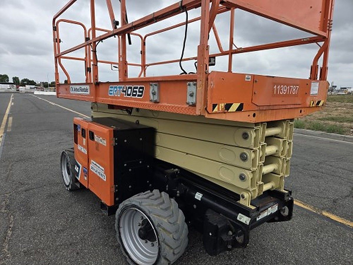 JLG ERT4069 photo 3
