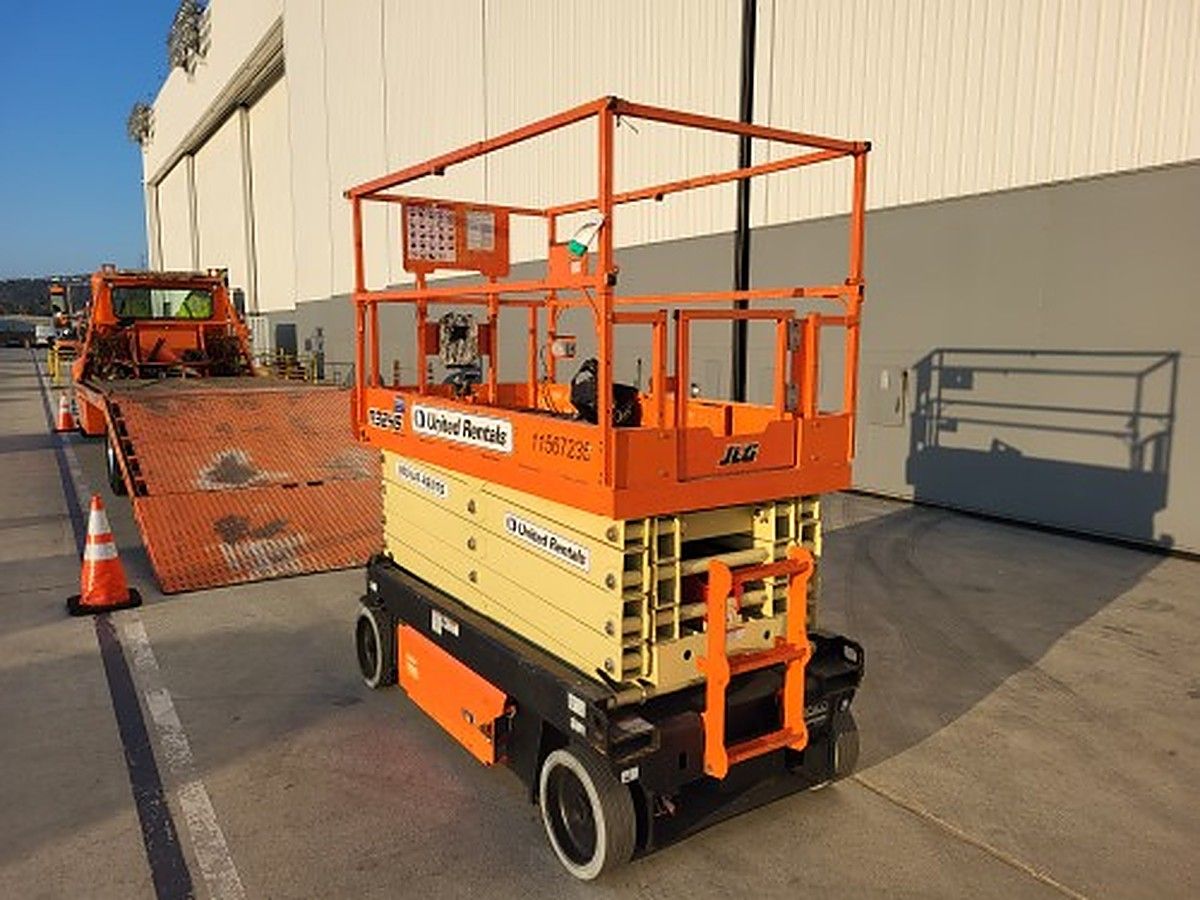 JLG R3246 photo 3
