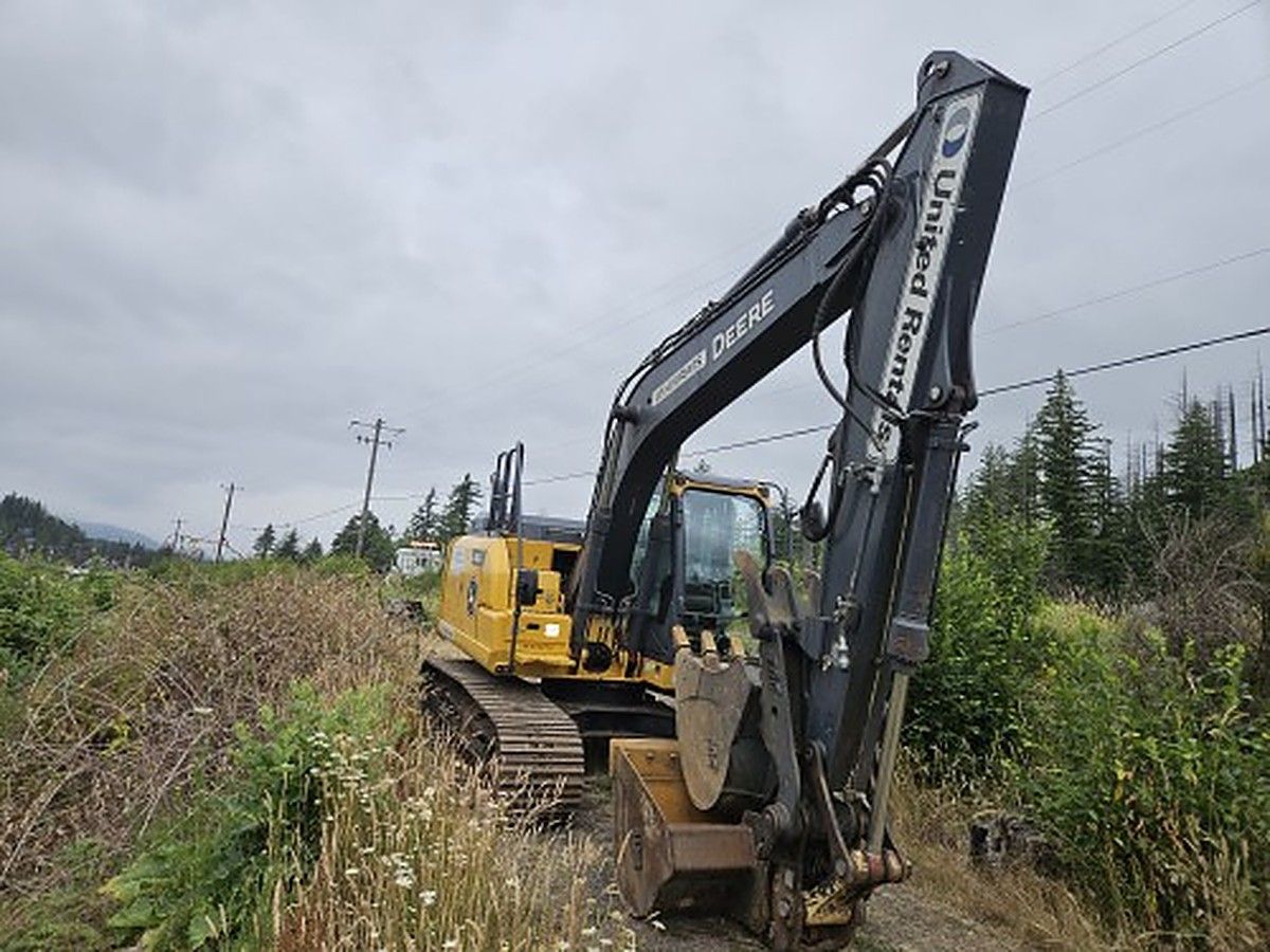 JOHN DEERE 130G LC photo 4