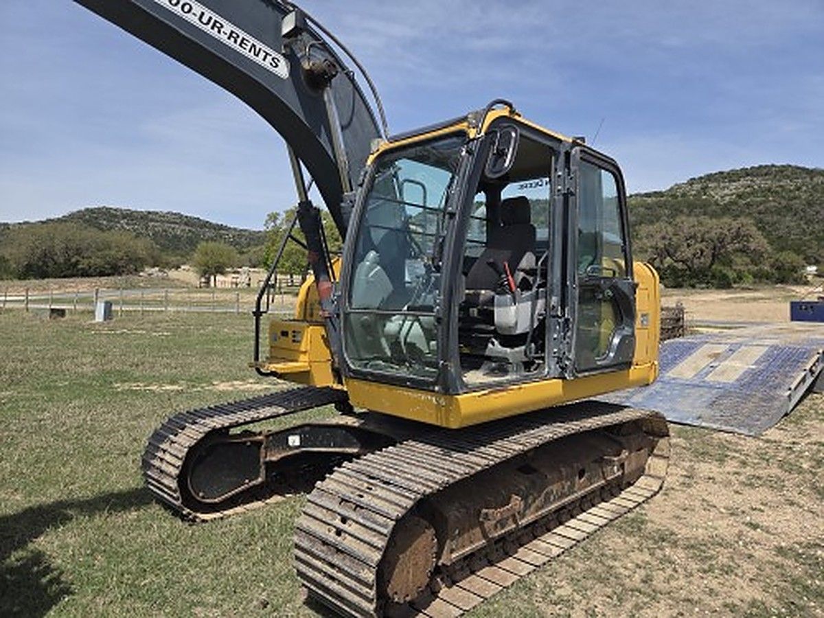 JOHN DEERE 130G LC photo 6