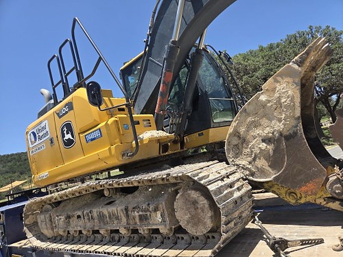 JOHN DEERE 130G LC photo 10
