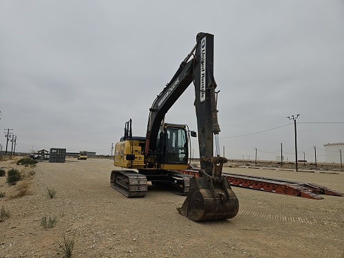 JOHN DEERE 130G LC photo 4