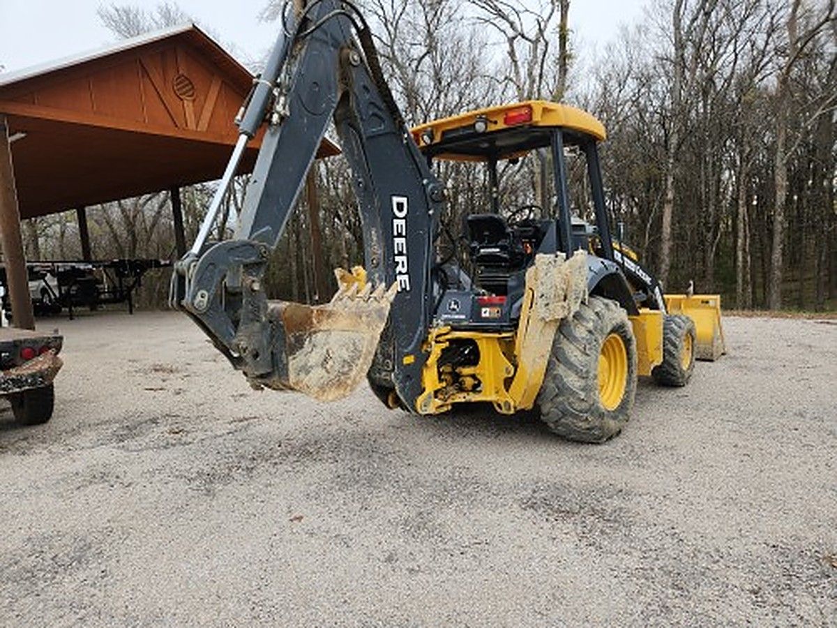JOHN DEERE 310L EP II photo 8