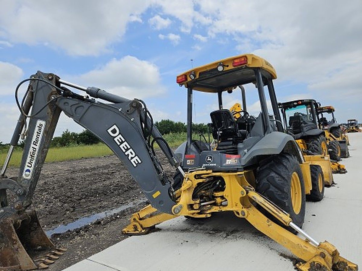 JOHN DEERE 310L EP II photo 6