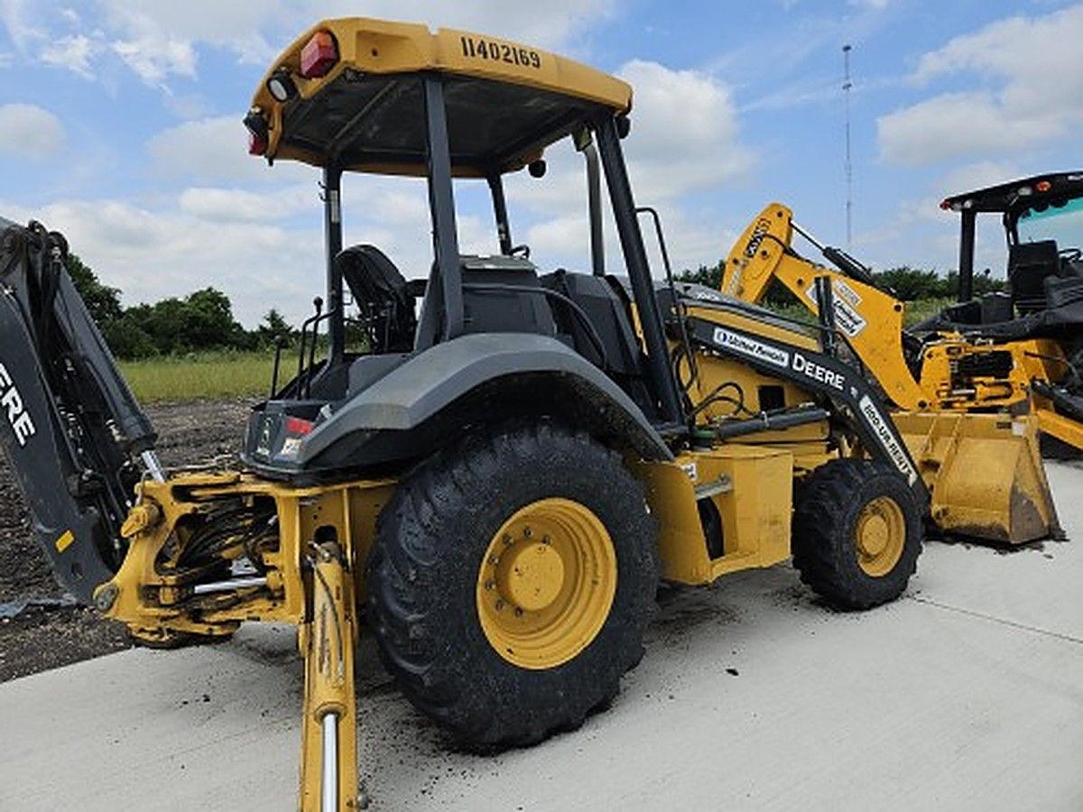 JOHN DEERE 310L EP II photo 10