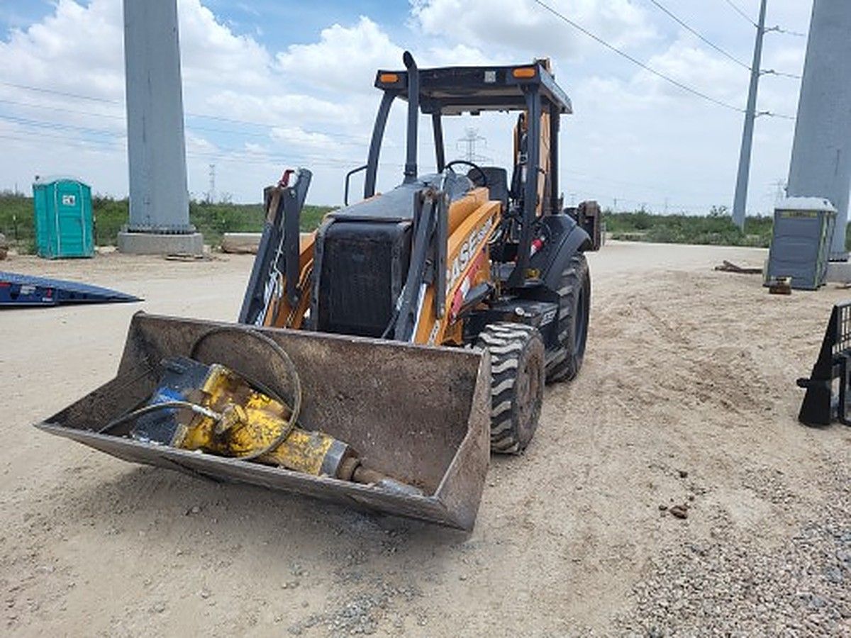 JOHN DEERE 310L EP II photo 2