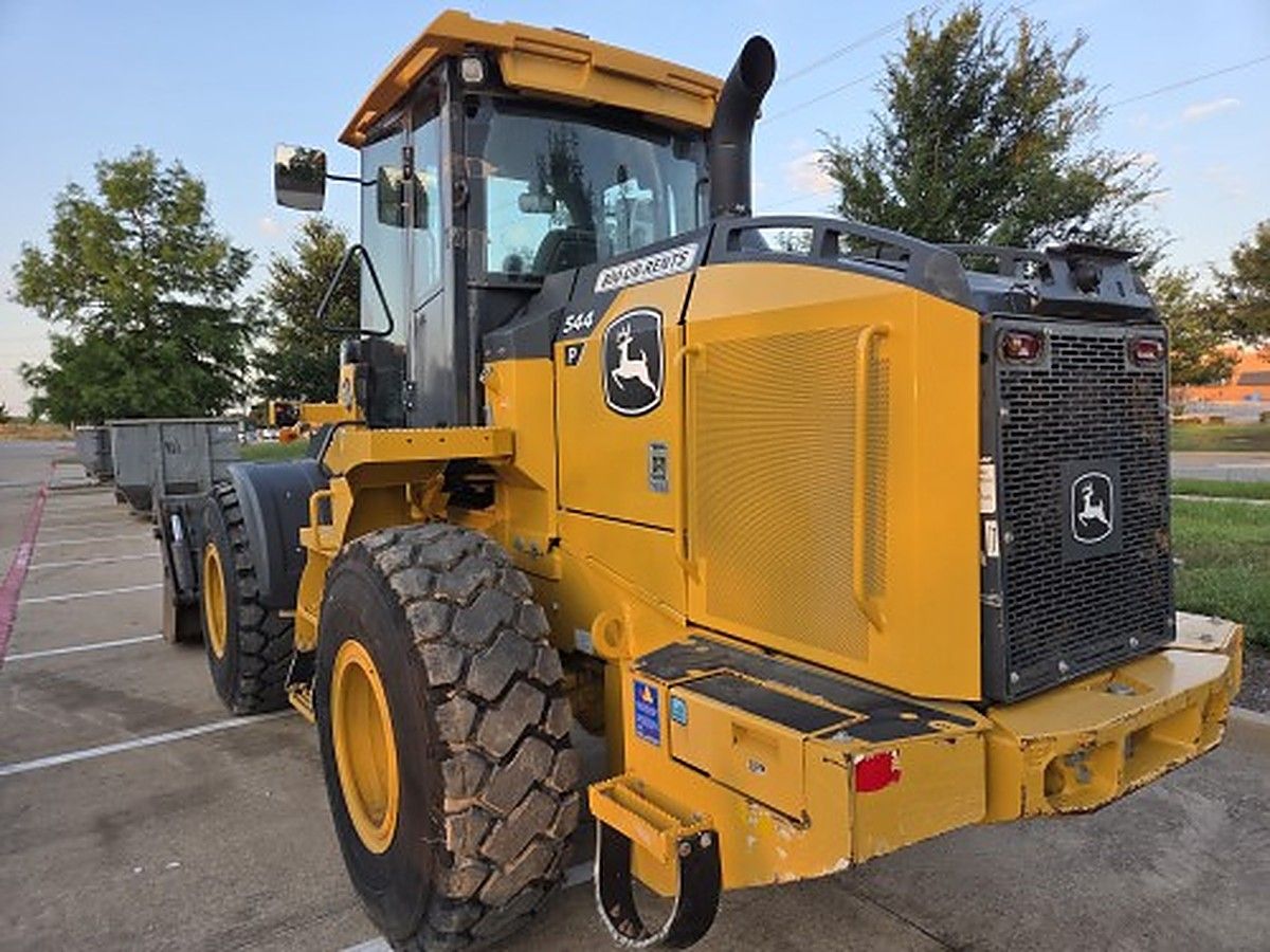 JOHN DEERE 544P photo 10