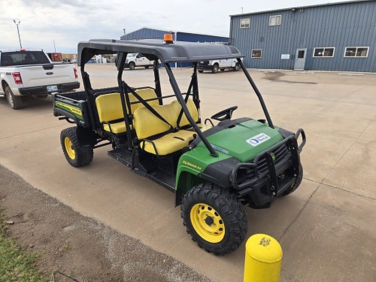 JOHN DEERE 855M S4 photo 4