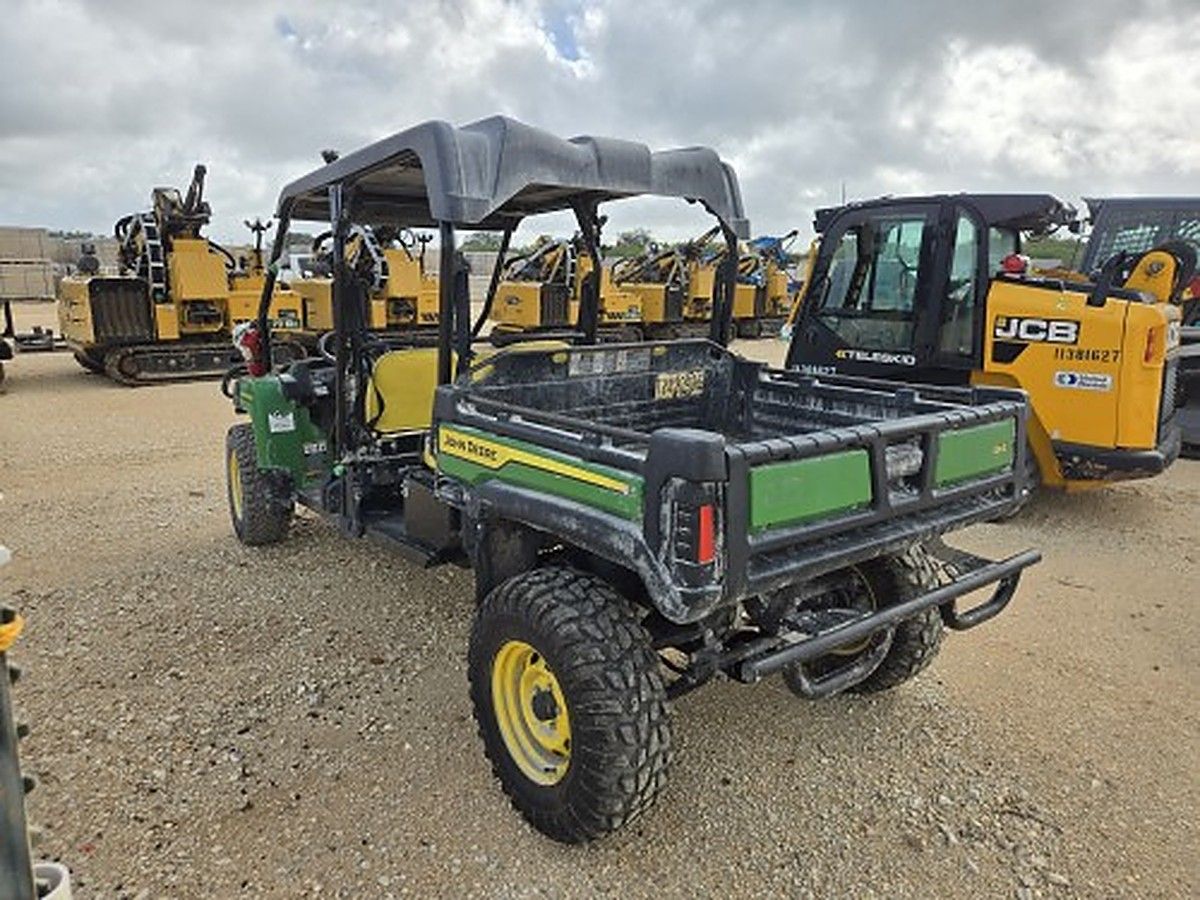 JOHN DEERE 855M S4 photo 2