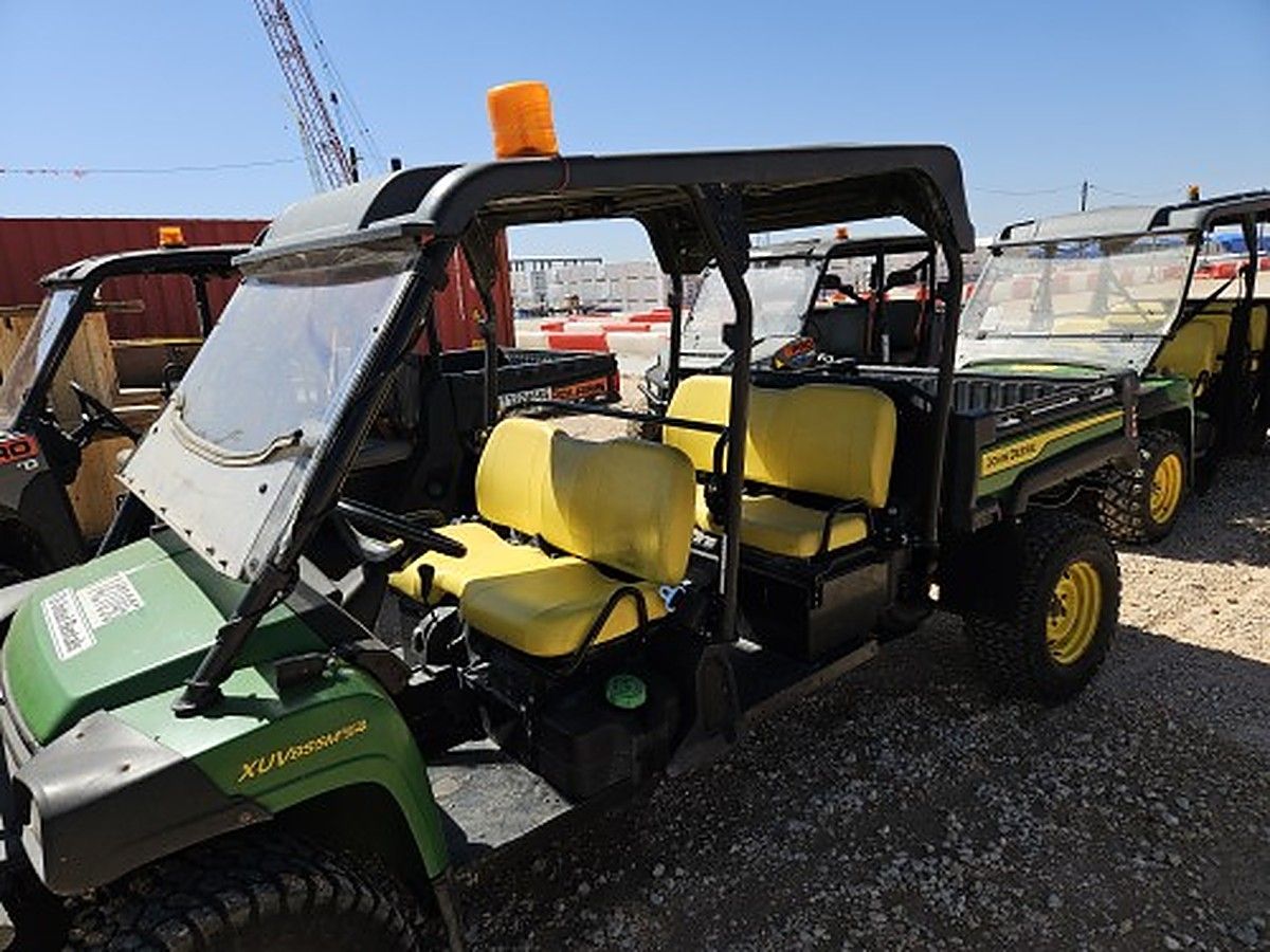 JOHN DEERE 855M S4 photo 4