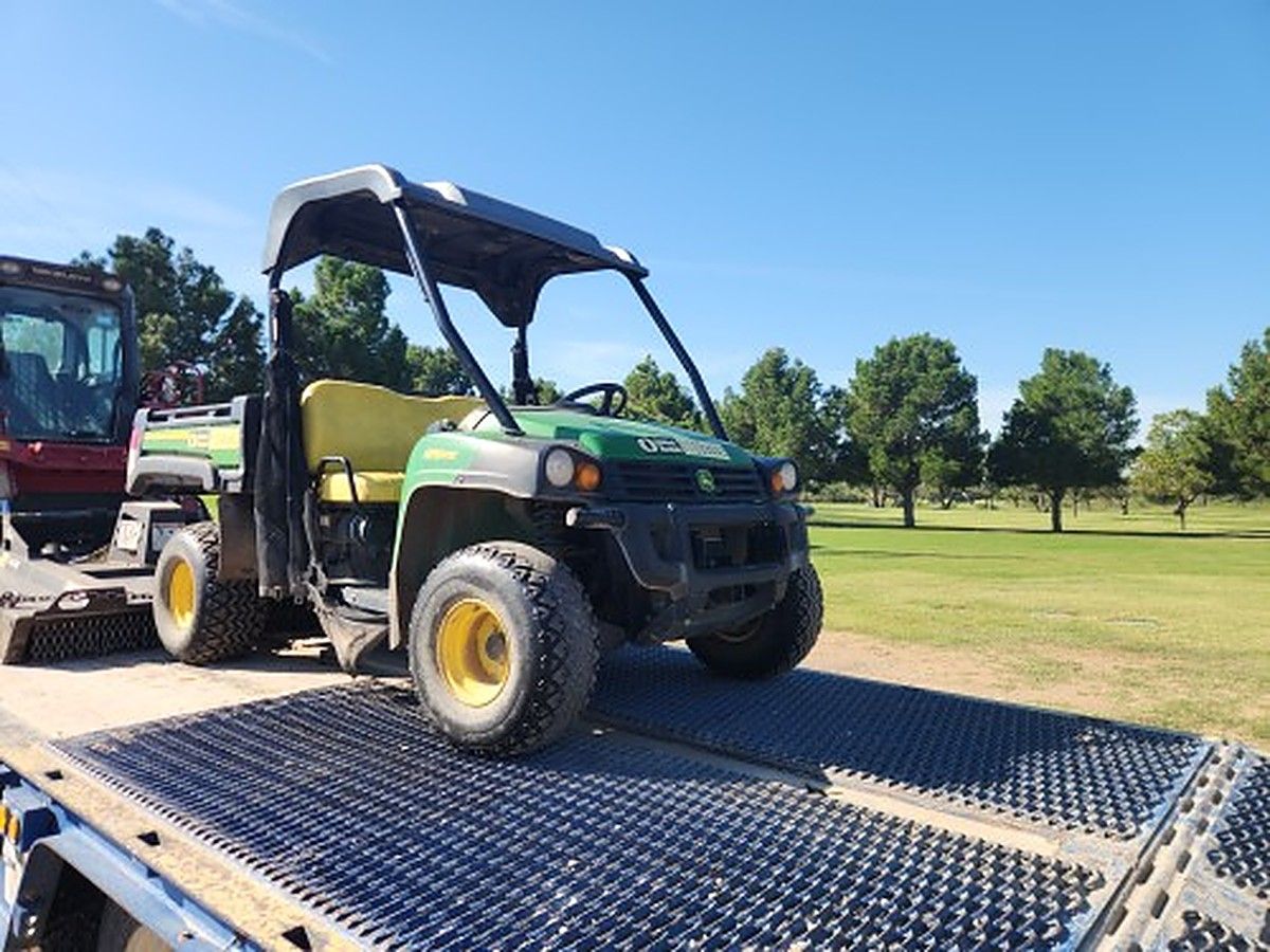 JOHN DEERE HPX815E photo 2