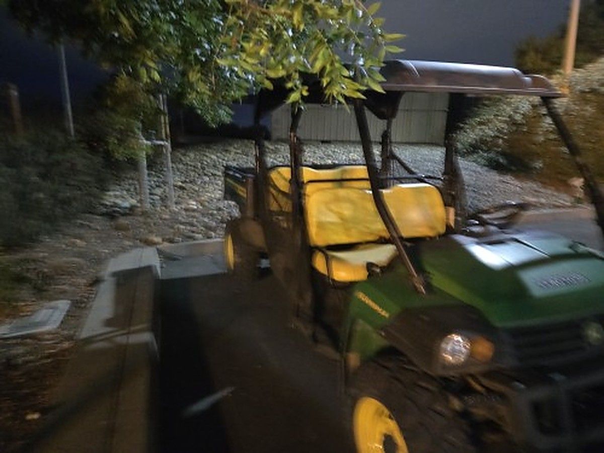 JOHN DEERE XUV855M S4 photo 7