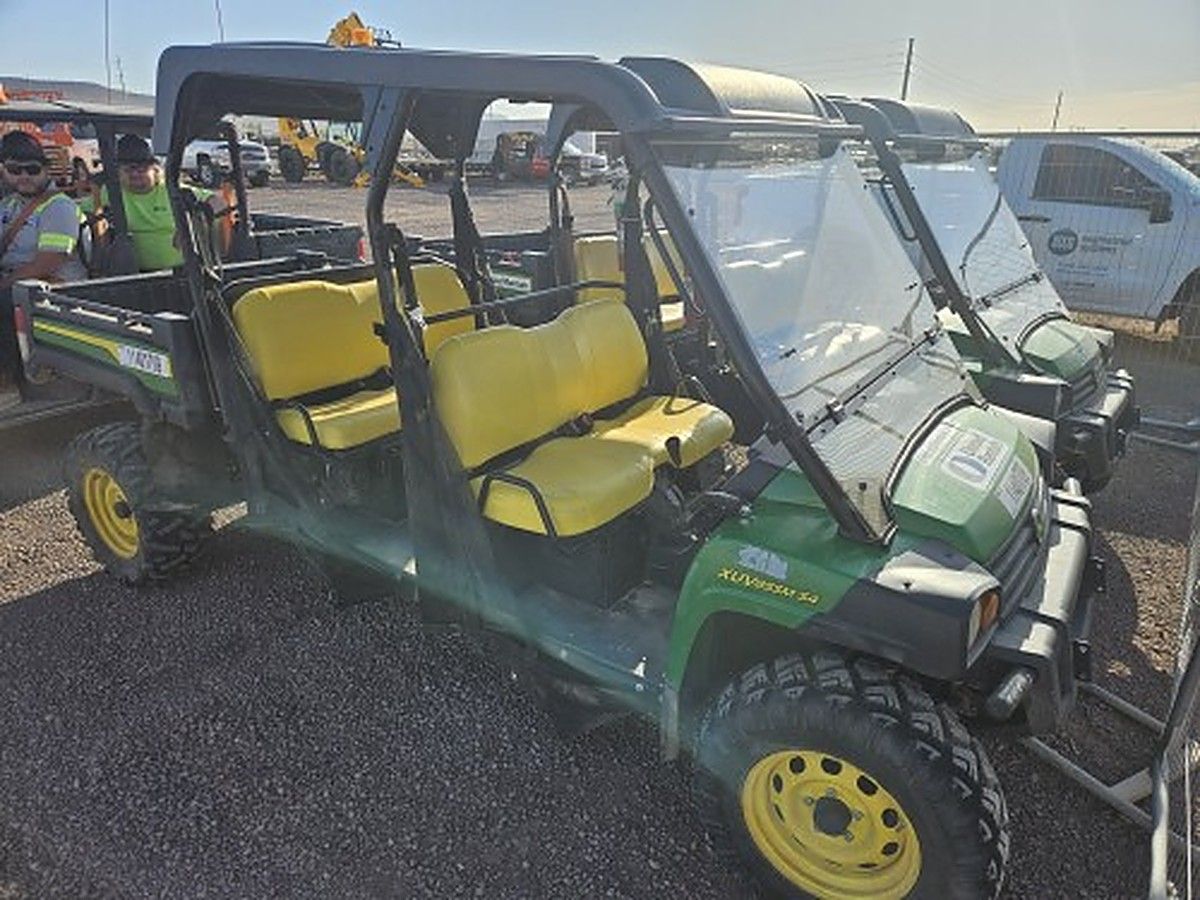 JOHN DEERE XUV855M S4 photo 4