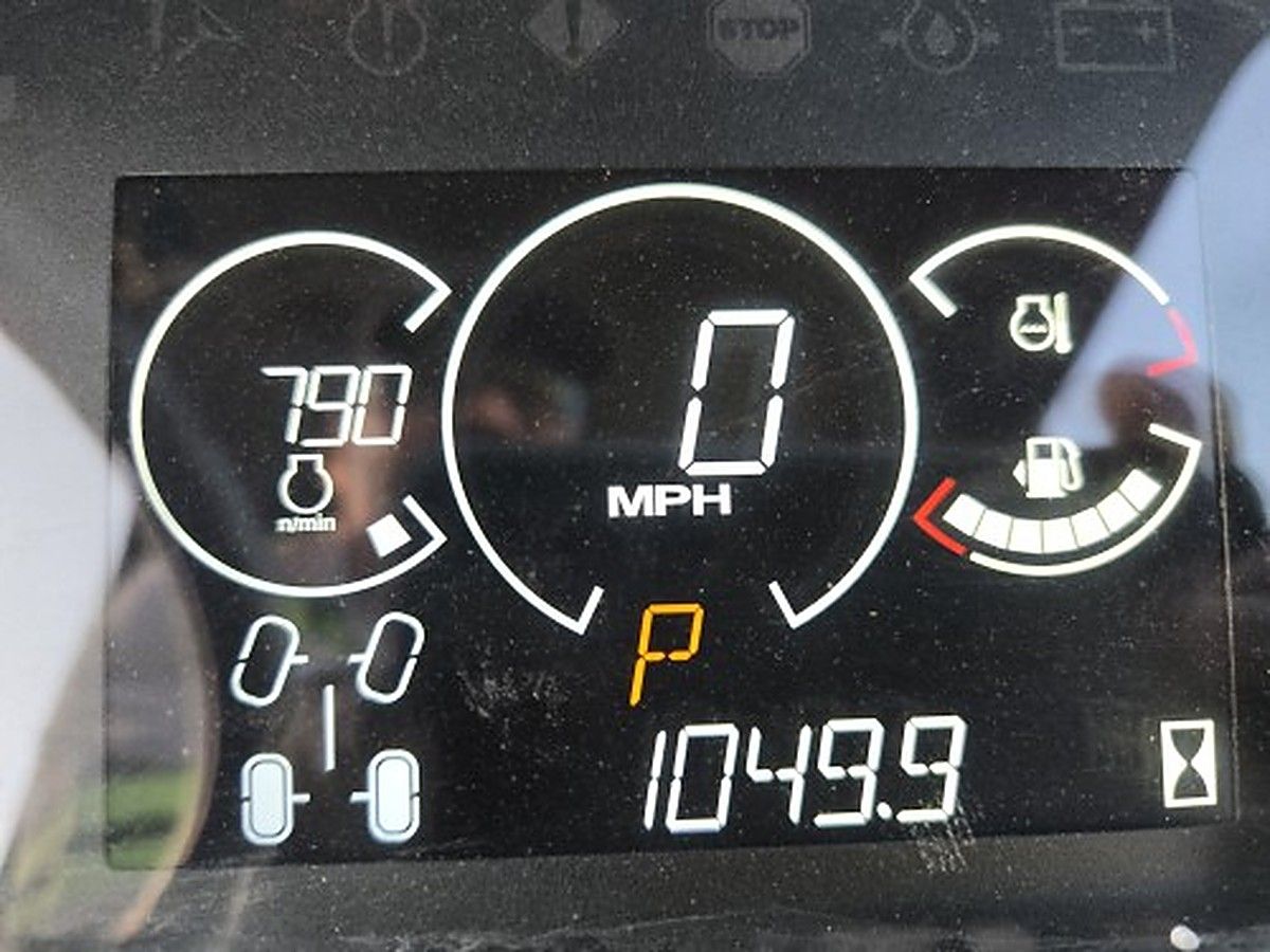 JOHN DEERE XUV855M S4 photo 10