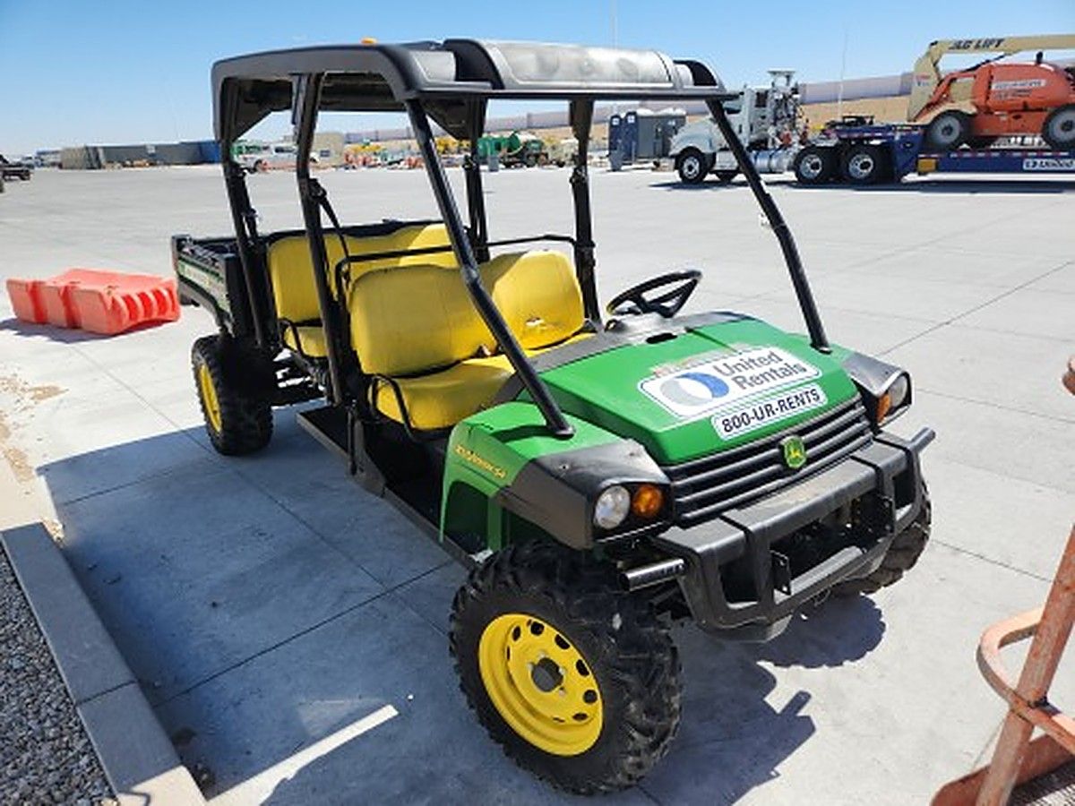 JOHN DEERE XUV855M S4 photo 2