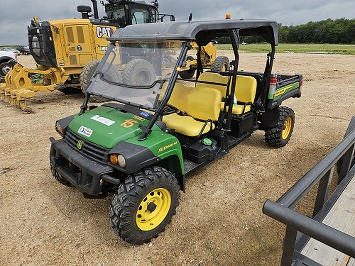 JOHN DEERE XUV855M S4 photo 5