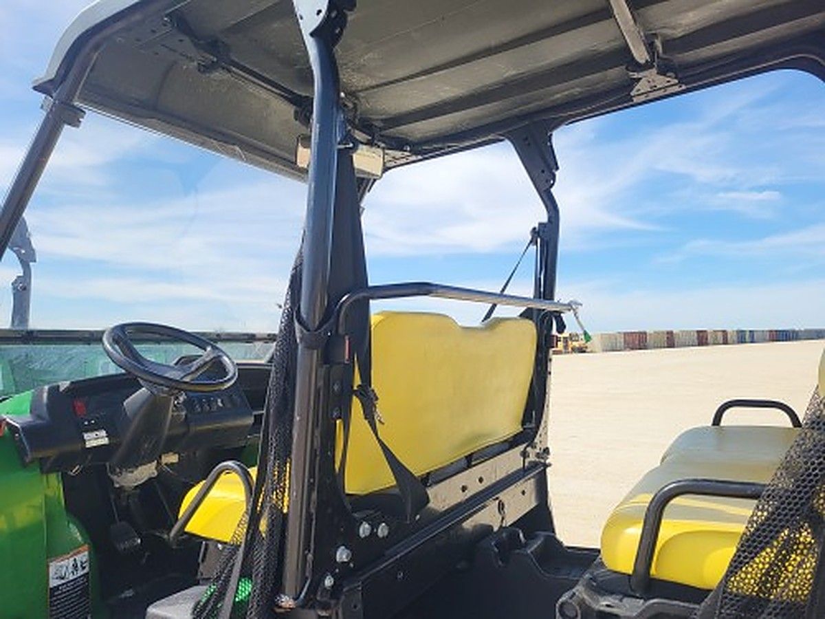 JOHN DEERE XUV855M S4 photo 5