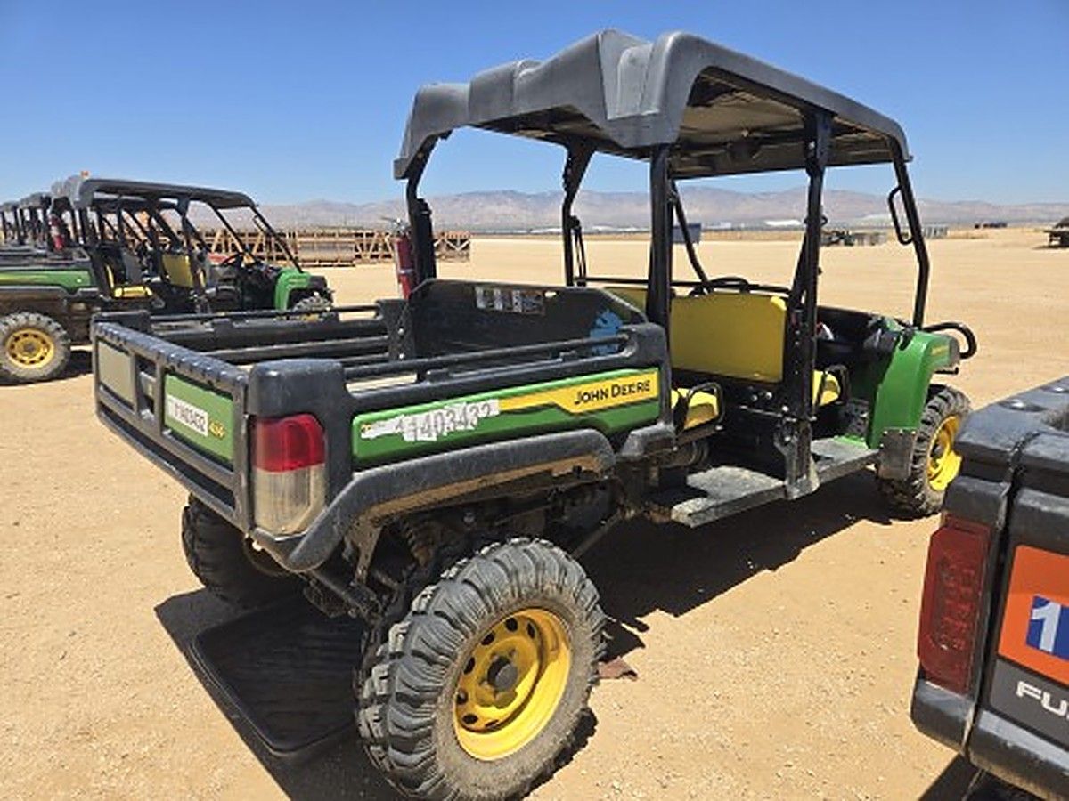 JOHN DEERE XUV855M S4 photo 7