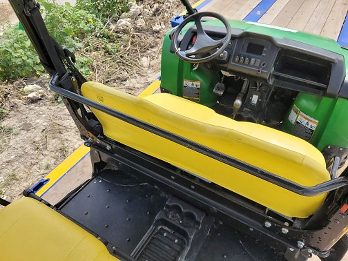 JOHN DEERE XUV855M S4 photo 6