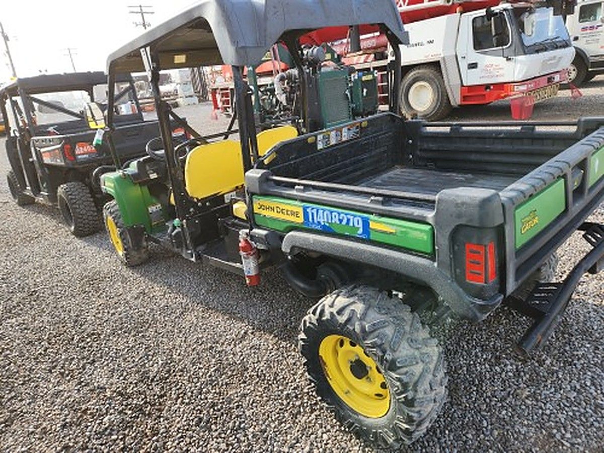 JOHN DEERE XUV855M S4 photo 4